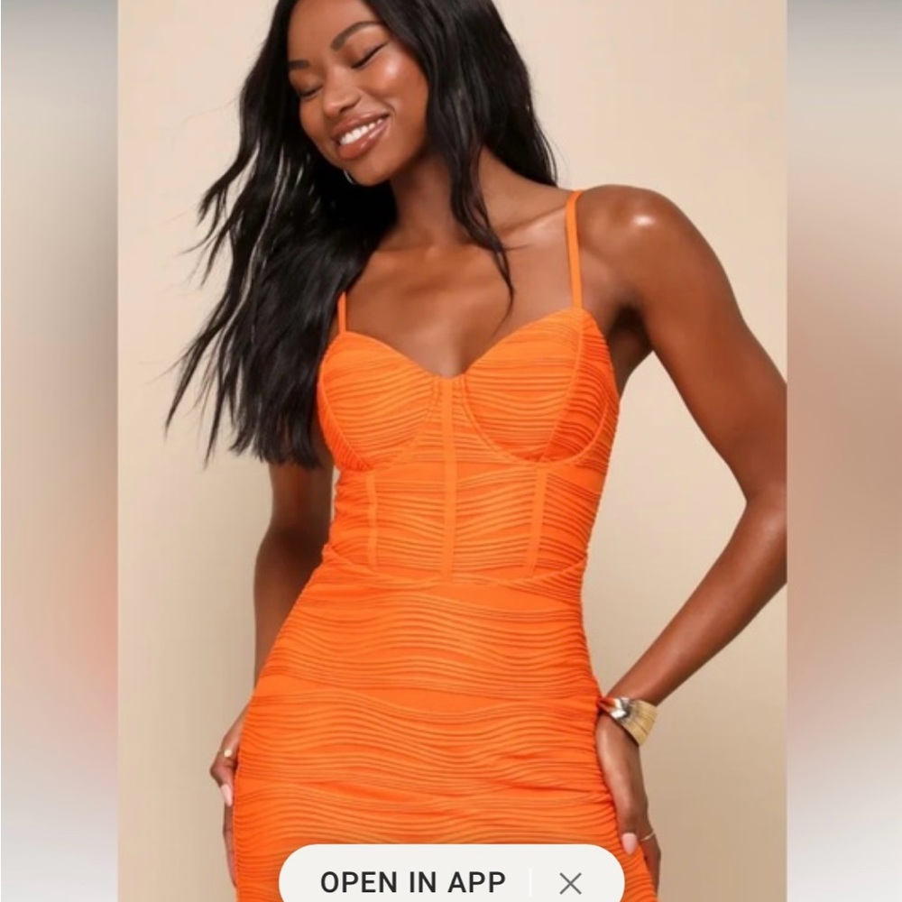 NWOT Lulu's Undeniable Icon Bodycon Dress in Vibrant Orange